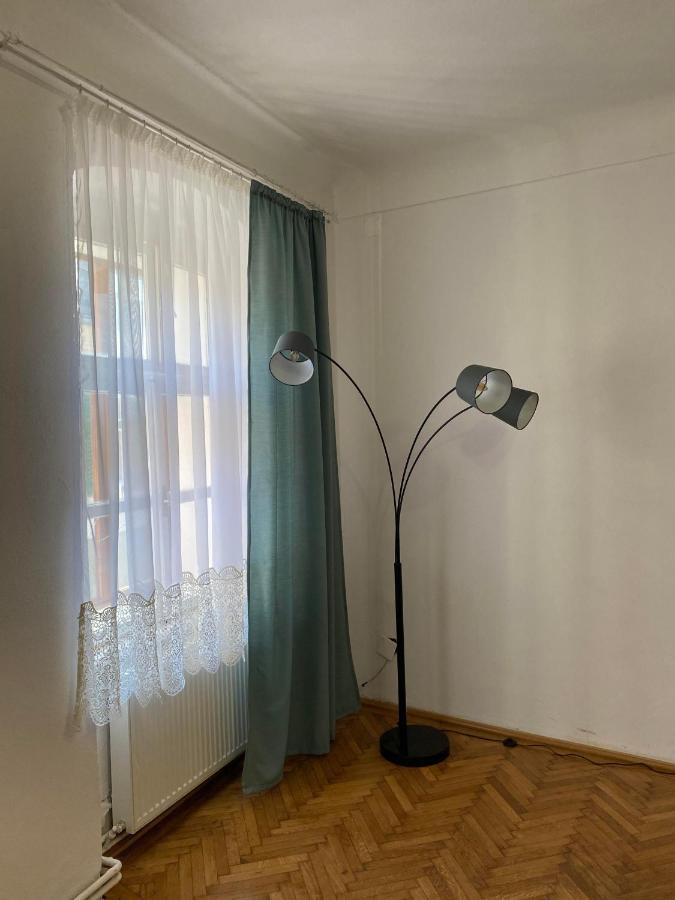 Apartament Istoric Ultracentral - With Parking Sibiu Exterior foto